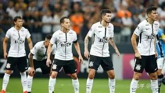 伊利奇奇四,球闪耀欧冠,舞台,星空娱乐官网,星空娱乐官网全球信赖,星空娱乐官网在线娱乐平台,星空娱乐官网玩家首选,星空娱乐官网星空娱乐,星空娱乐官网游戏平台